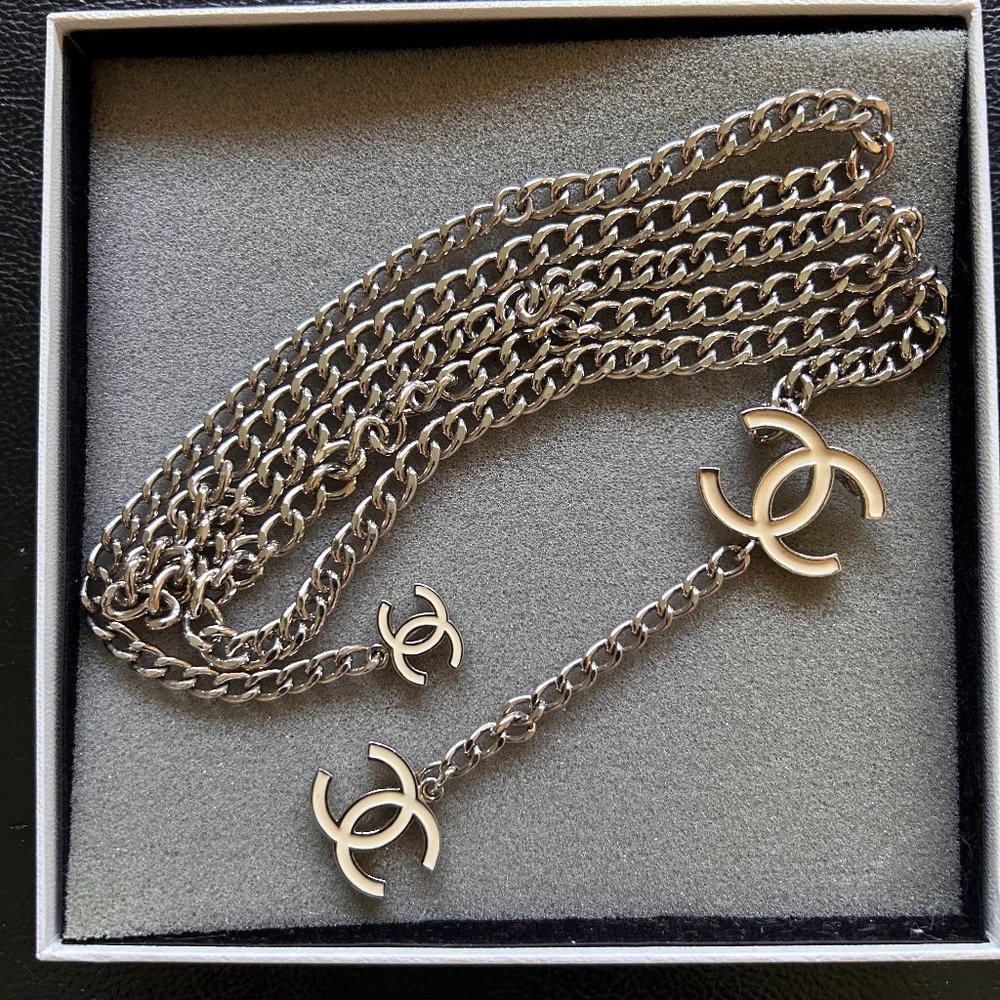 SOLD - Authentic Coco CHANEL Chain Belt CC Logo - Silver White
